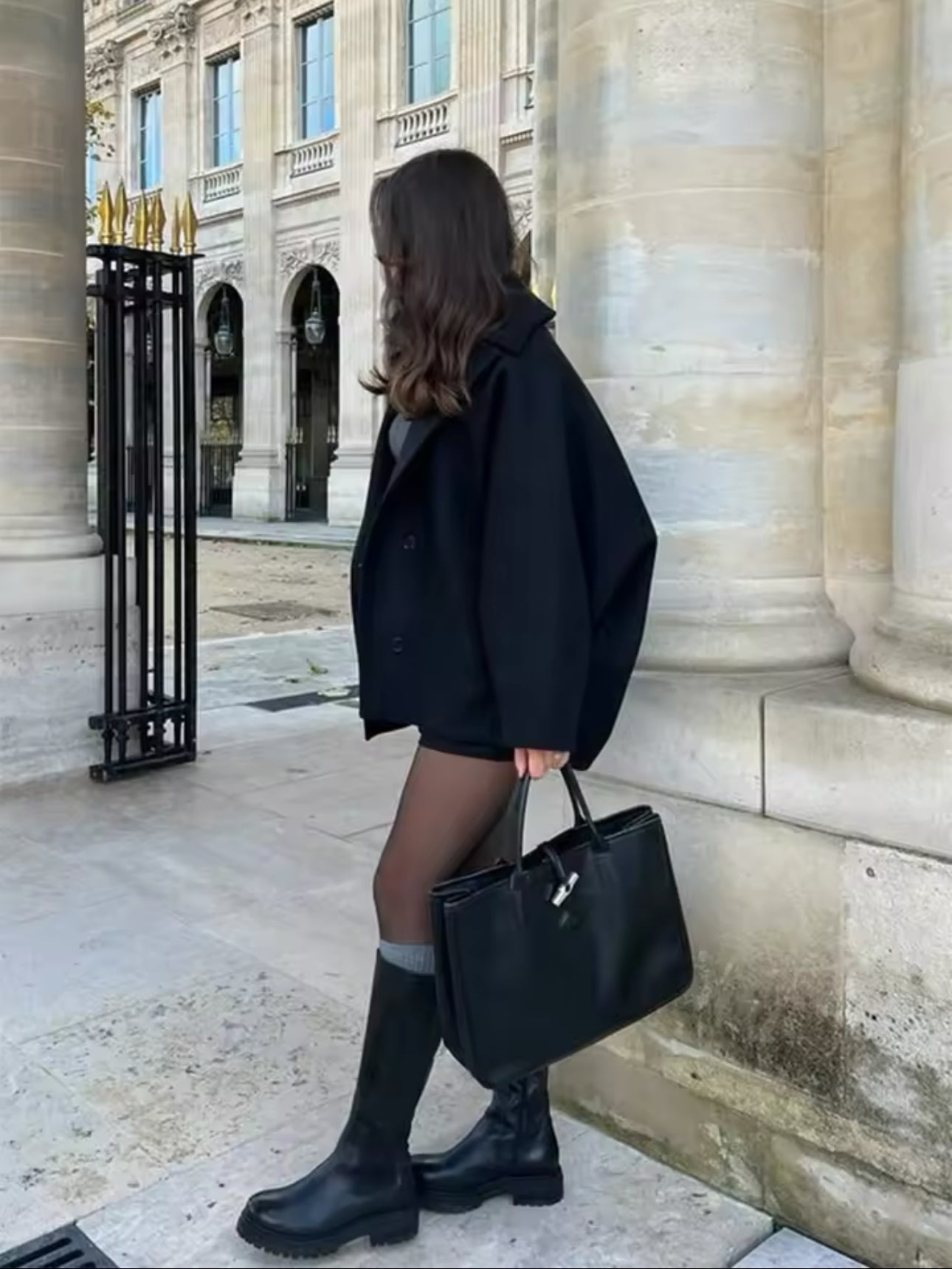 Lovensia | Oversized wool coat 